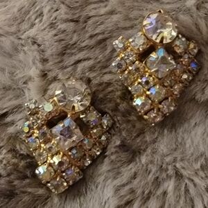 Vintage Rhinestone Aroraborialis Clip On Earrings Goldtone